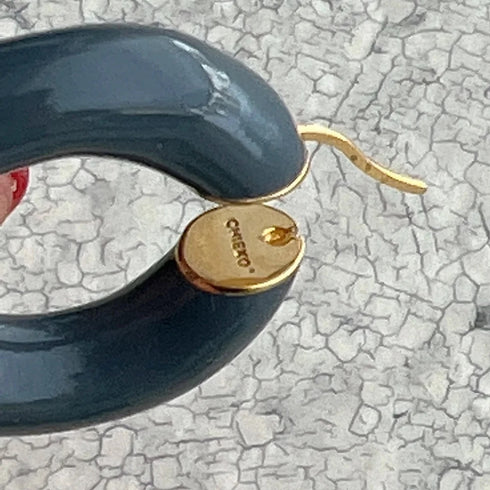 Big hoop pierce